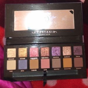 Anastasia Beverly Hills Makeup - Anastasia Palette Anastasia Beverly Hills Makeup - Anastasia Palette
